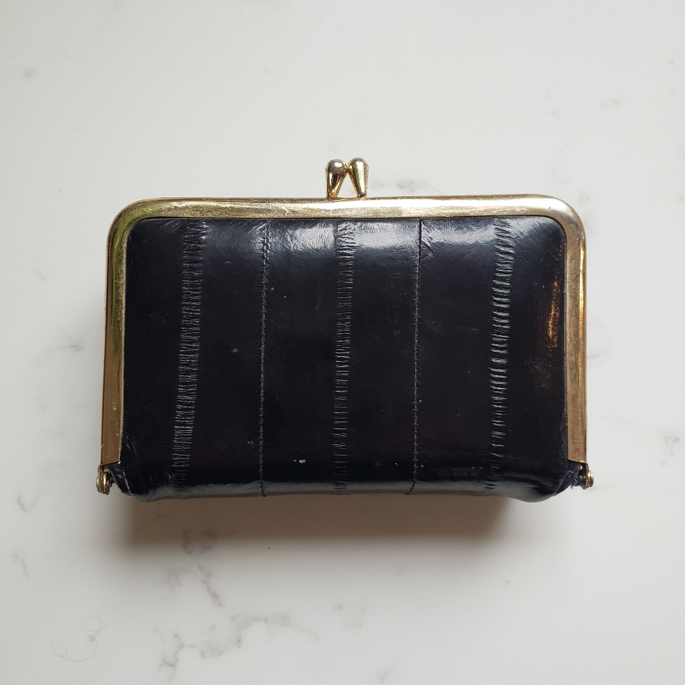Vintage Retro Black Eel Skin Makeup Clutch Purse Mirror Brass Kisslock Closure